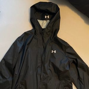Under Armor Men’s size L - New - only wore for 5 mins
